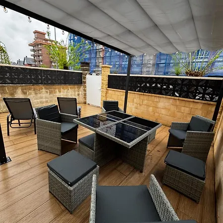 Con Terraza *
