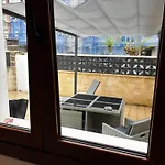 Con Terraza ラレード